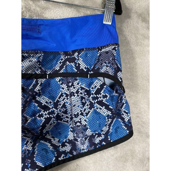 Lululemon Speed Shorts Size 8 | Blue Snake Print | Rare & Trendy - Picture 8 of 16